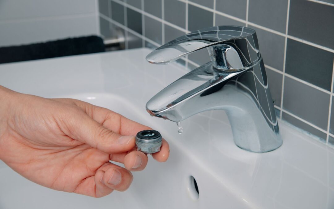 How to Clean Faucet Aerator (Step-by-Step DIY)